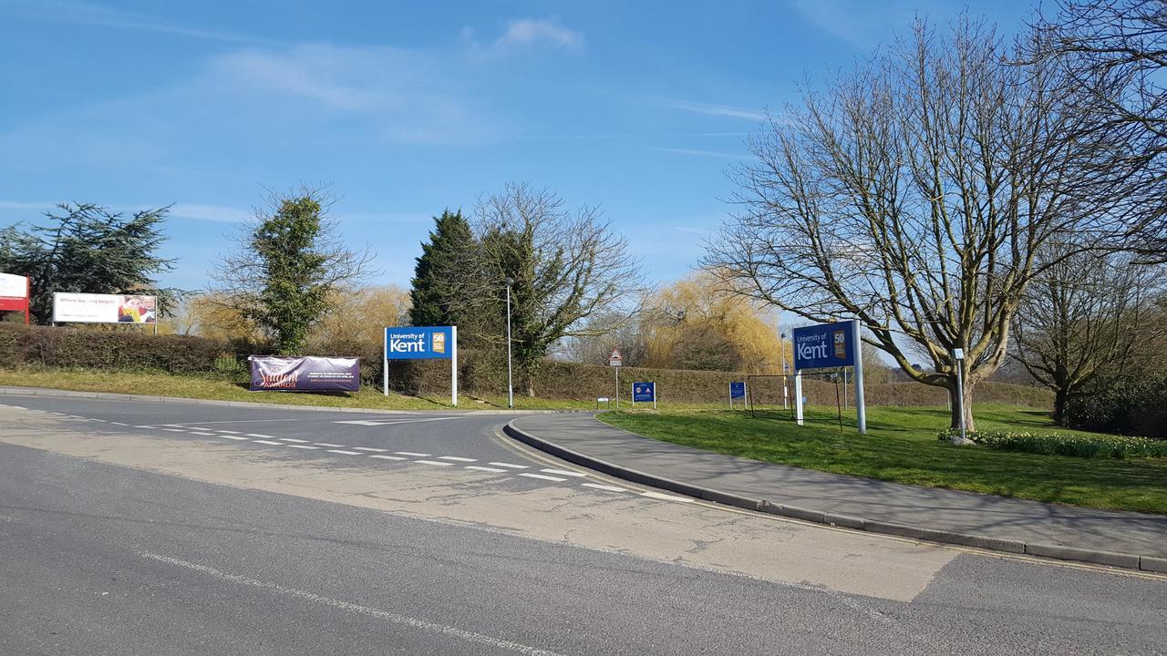 The City Of Canterbury Exteriör bild
